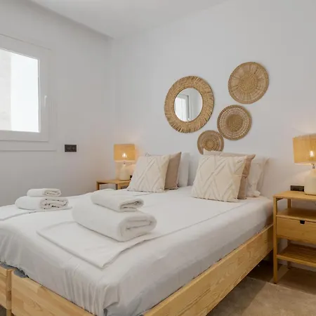 Sunny Terrace In By Costarentals - Ref 226 丰希罗拉